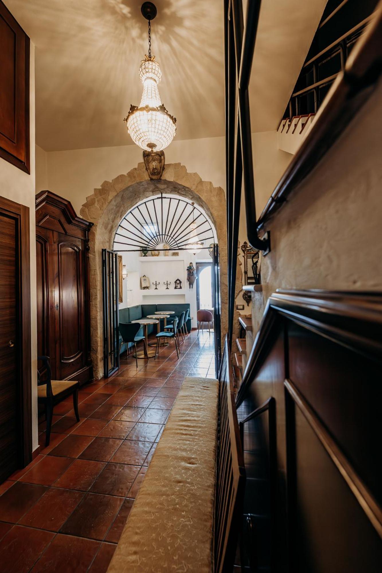 לינה וארוחת בוקר סירקוזה Palazzo Giunta - Porta Marina Ortigia מראה חיצוני תמונה